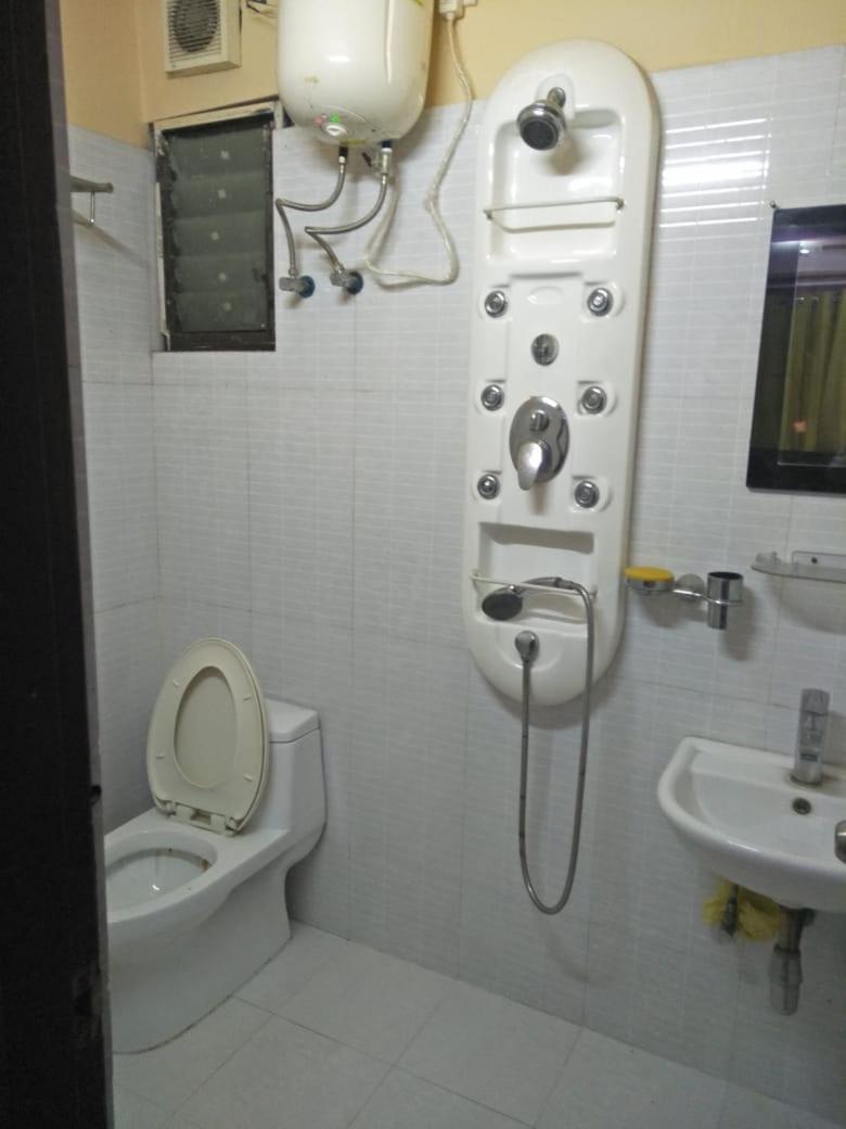 Lovely Couple Friendly Guest House Kolkata Exterior photo